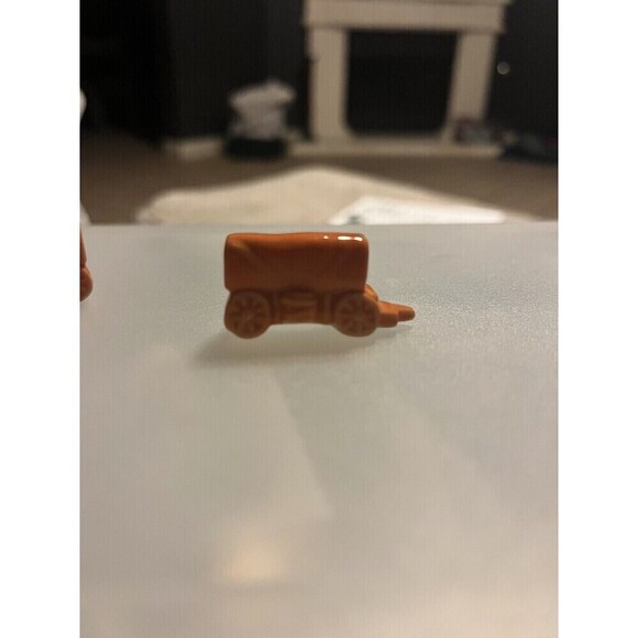 Wade Whimsies Covered Wagon Stagecoach Figurine Red Rose Tea American Heritage - Picture 2 of 2